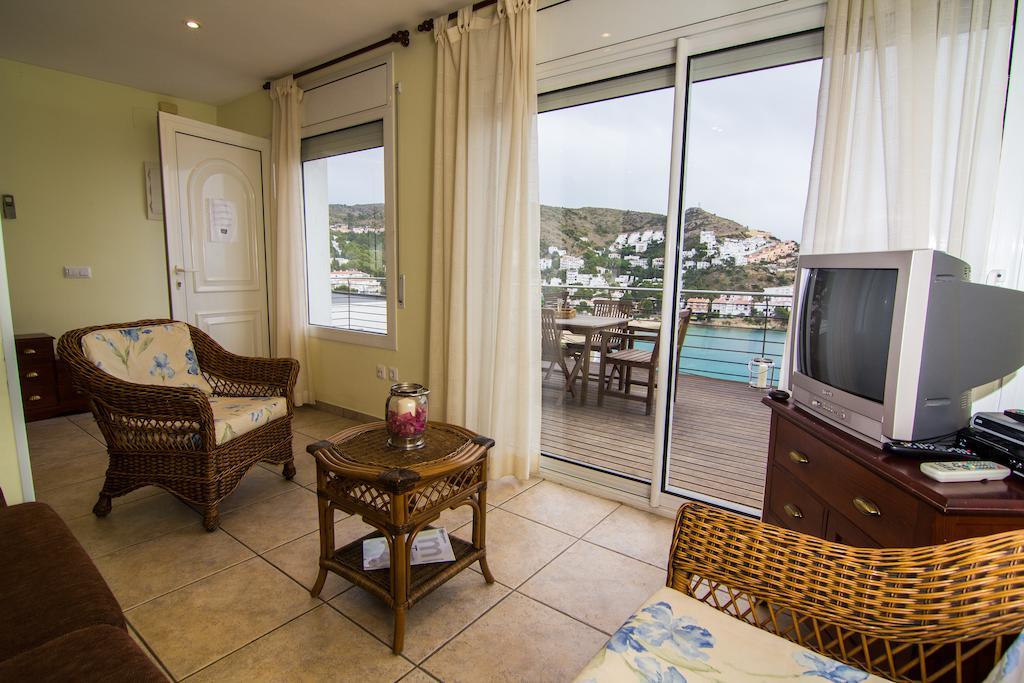 Apartment Agi Rodas Roses